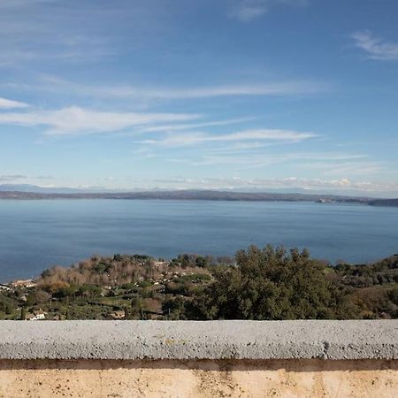 La Terrazza Nel Borgo Apartment Bracciano  Exterior photo