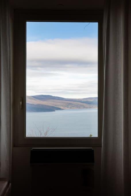 La Terrazza Nel Borgo Apartment Bracciano  Exterior photo